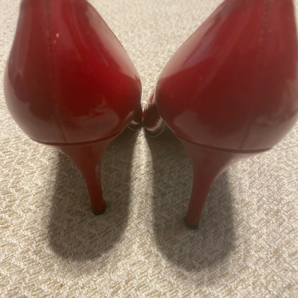 Stuart Weitzman Pointy Closed Toe Pumps With Gold… - image 4